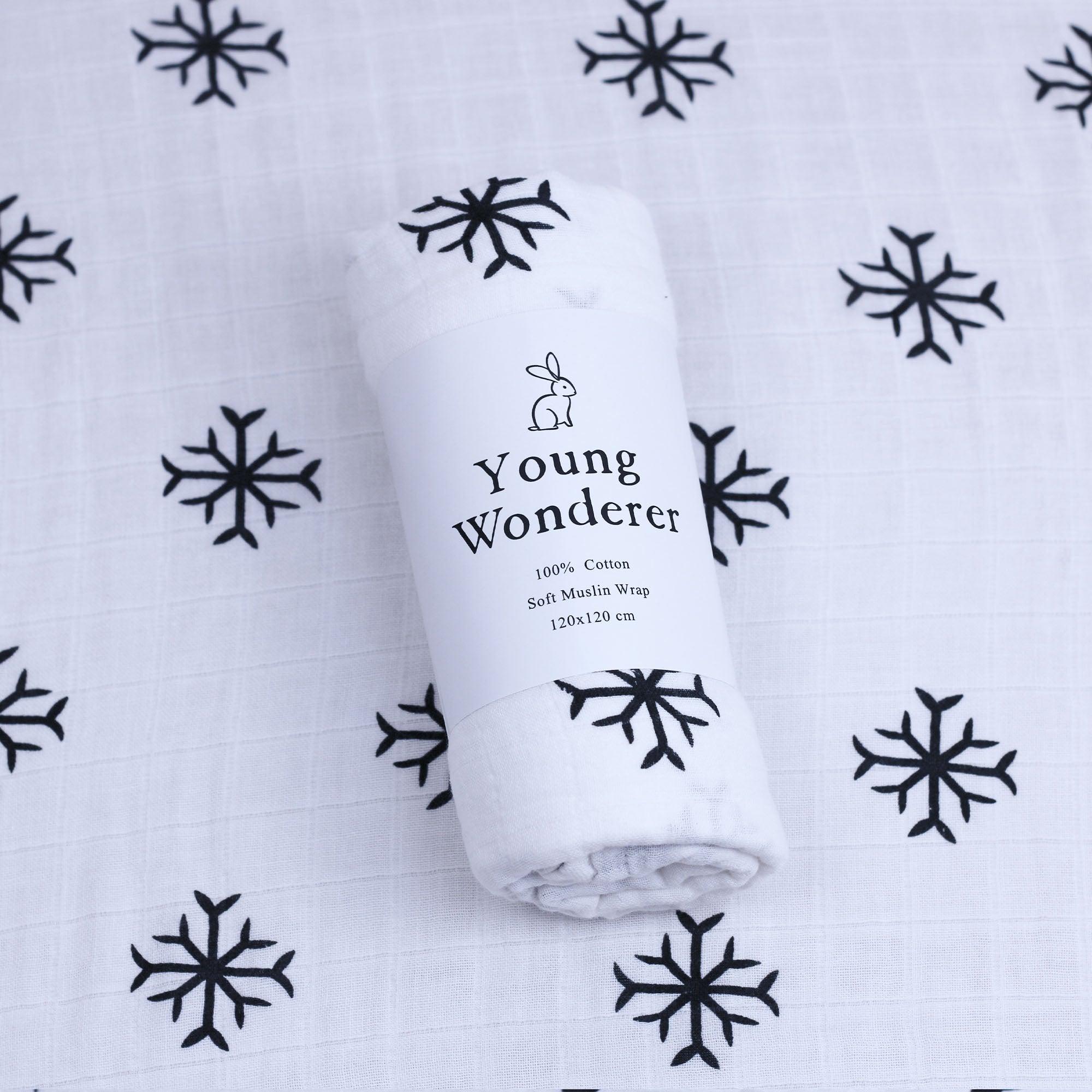 Young Wonderer Organic Muslin Wrap Snowflake